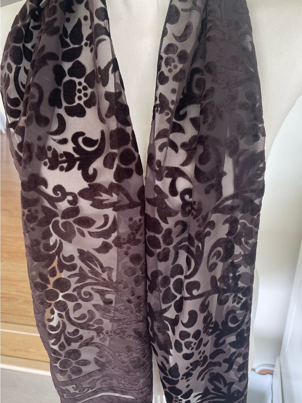 Brown Cut Velvet Scarf 10X 60 Inches EUC